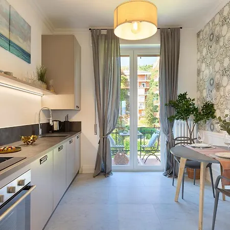 Apartment Virgilio - By Impero House *