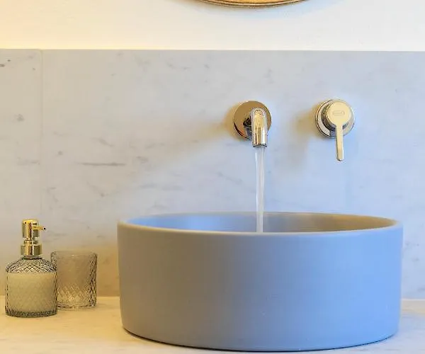 아파트 Virgilio - By Impero House