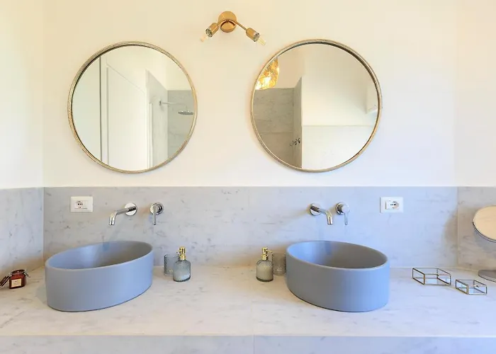 Virgilio - By Impero House 斯特雷萨